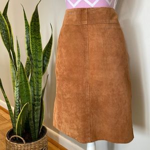 REAL brown leather skirt size 5/6 side zip back slit. Approx 20.5”